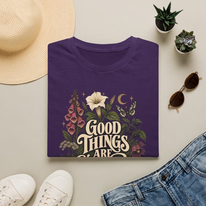 Good Things are growing botany poisonous plants Halloween T-shirt